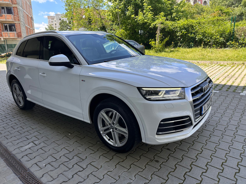 Audi Q5, снимка 1 - Автомобили и джипове - 46233542