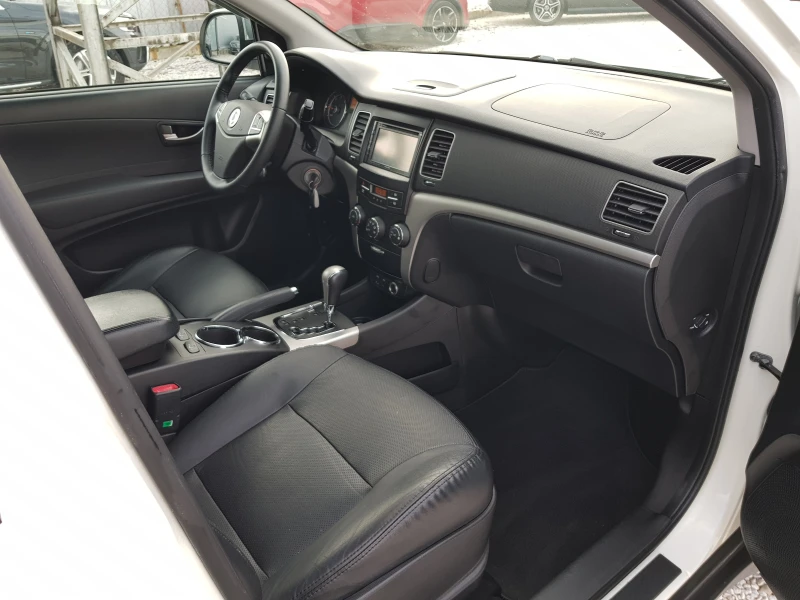 SsangYong Korando 2.0 D20T АВТОМАТИК ЛИЗИНГ, снимка 11 - Автомобили и джипове - 52456014