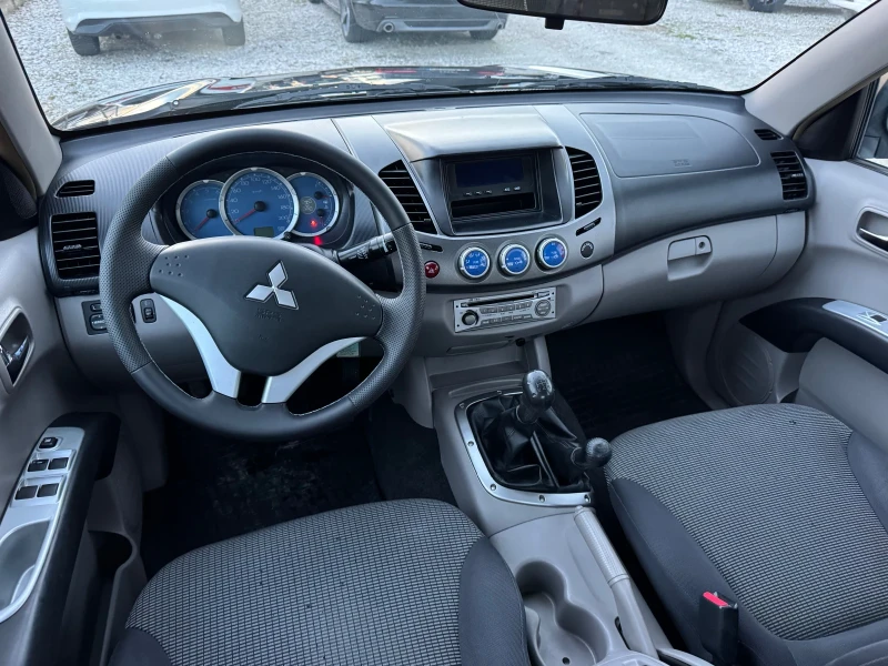 Mitsubishi L200 2.5did, снимка 12 - Автомобили и джипове - 52721500