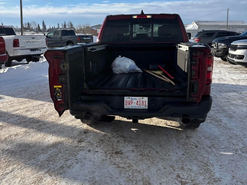 Dodge RAM 1500 * Rebel * CARFAX * БЕЗ ПЪРВОНАЧАЛНА ВНОСКА, снимка 11 - Автомобили и джипове - 53043999