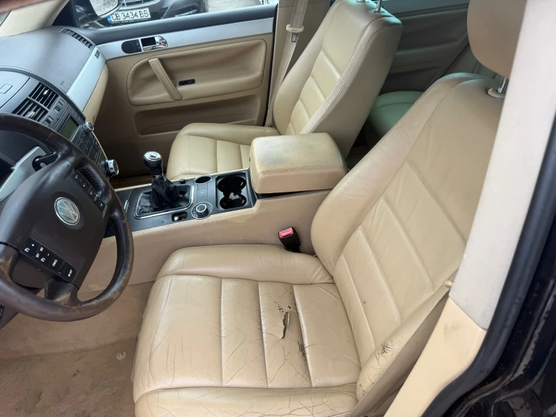 VW Touareg 2.5 tdi ръчни ск., снимка 8 - Автомобили и джипове - 53559283