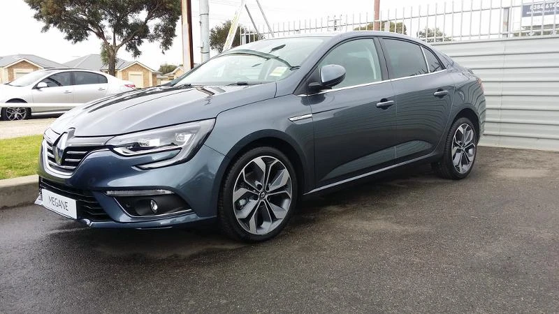 Renault Megane 1.6, снимка 1 - Автомобили и джипове - 27801068