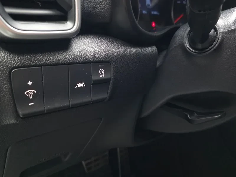 Kia Sportage 2Wd Luxury, снимка 8 - Автомобили и джипове - 55101951