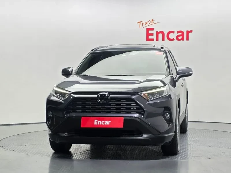 Toyota Rav4, снимка 3 - Автомобили и джипове - 55347503