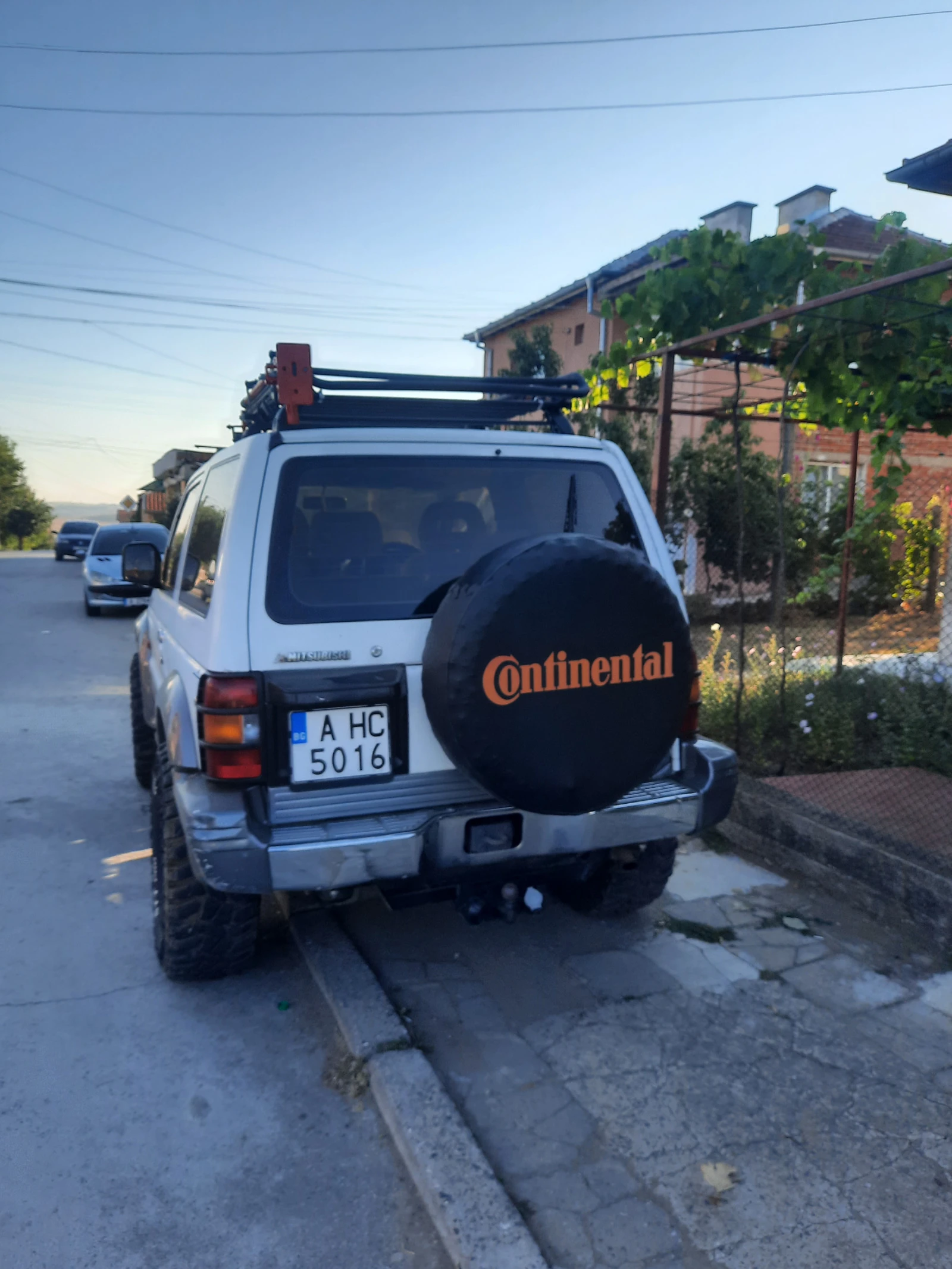 Mitsubishi Pajero 2.8 - изображение 3