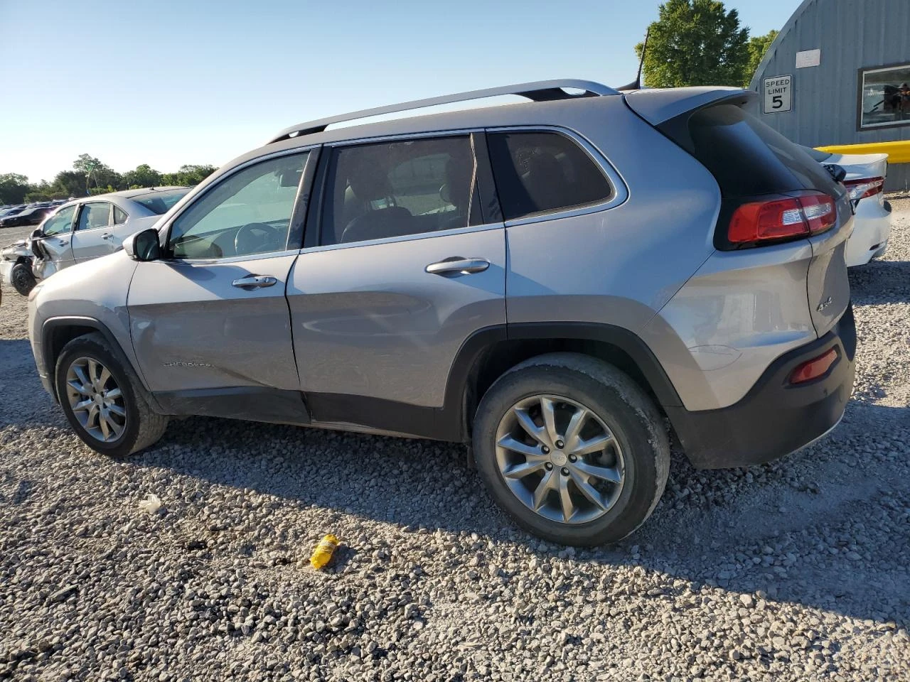 Jeep Cherokee LIMITED AWD - изображение 2