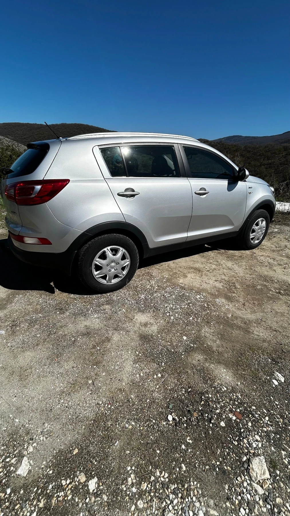 Kia Sportage 2.0 crdi - изображение 3