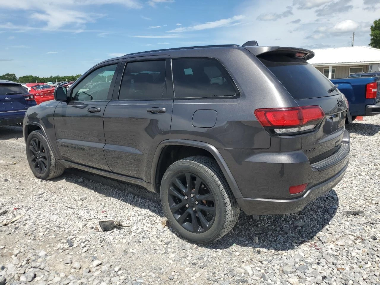 Jeep Grand cherokee LAREDO | Mobile.bg   2