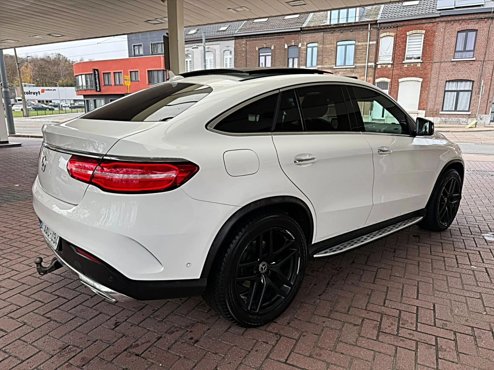 Mercedes-Benz GLE 350 ОЧАКВАН ВНОС Mercedes GLE350d AMG LINE* CAM360*  - изображение 2