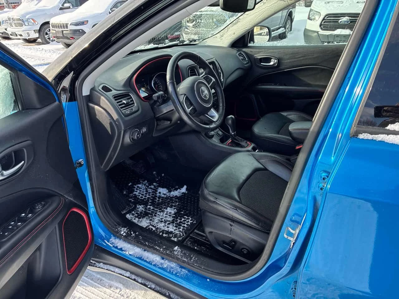 Jeep Compass * Trailhawk * CARFAX * ЦЕНА ДО БГ - изображение 7