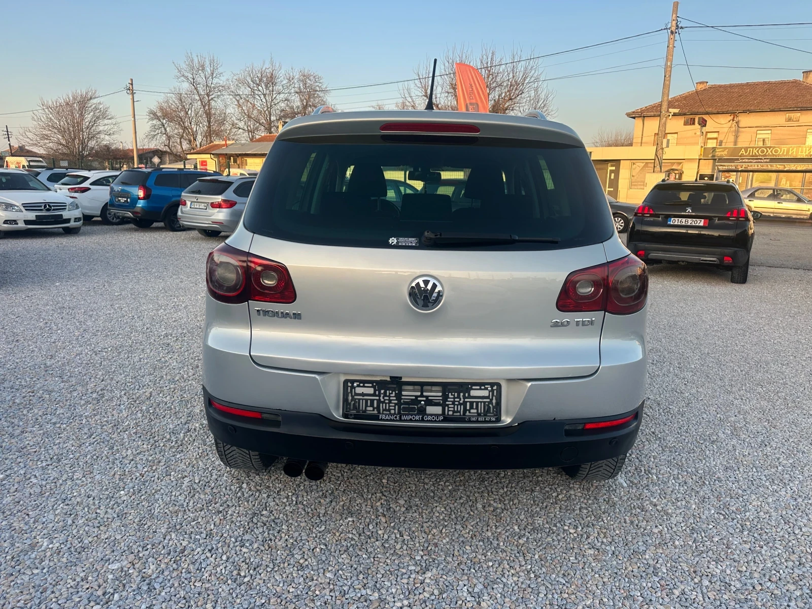 VW Tiguan 2.0TDI, снимка 5 - Автомобили и джипове - 53828979