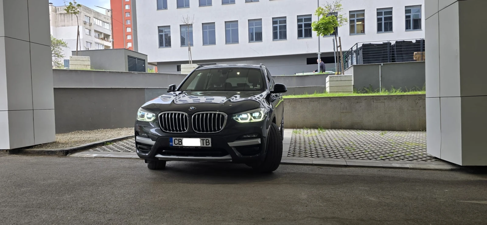 BMW X3 x-Drive 30d , снимка 2 - Автомобили и джипове - 54470739