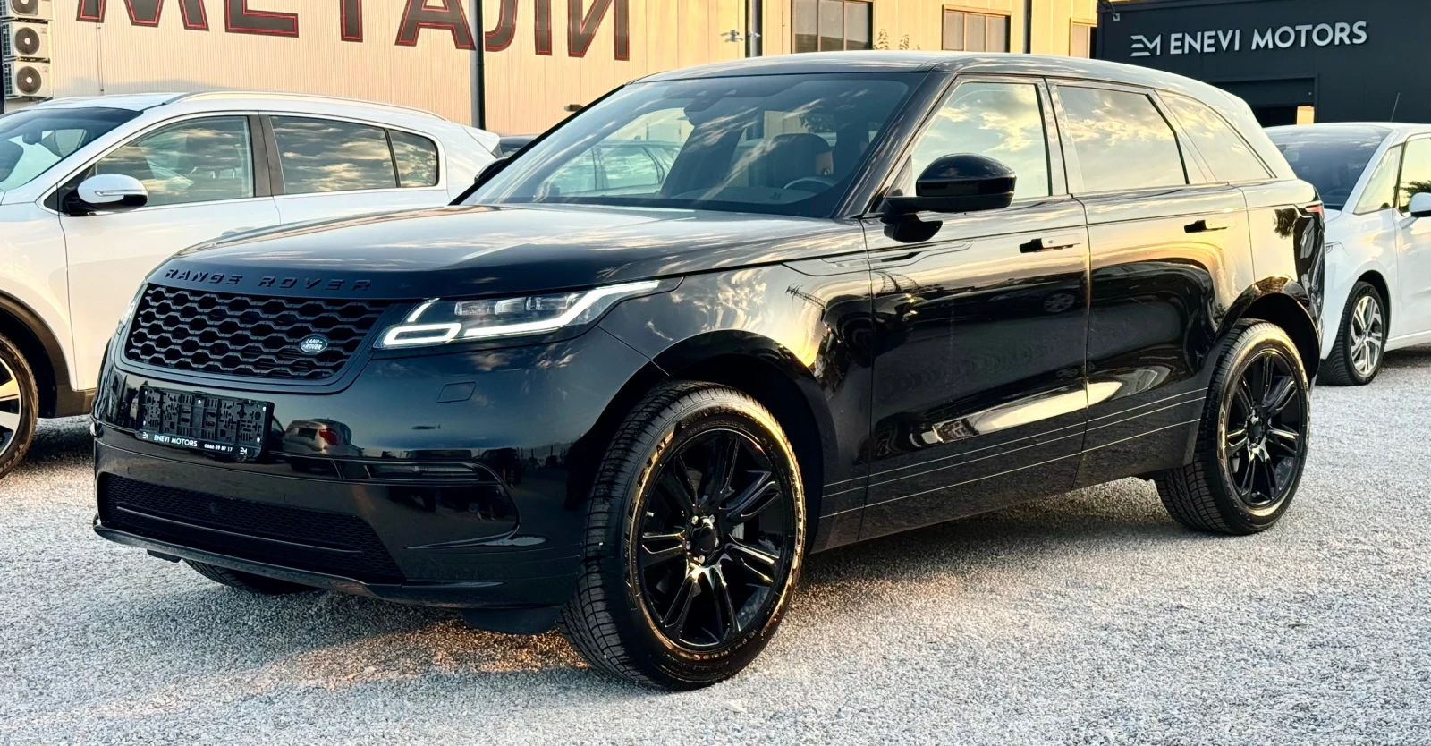 Land Rover Range Rover Velar, снимка 3 - Автомобили и джипове - 55090937