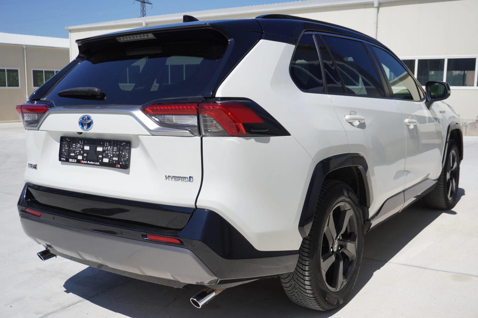 Toyota Rav4 2.5i Hybrid AWD-i, БЯЛА ПЕРЛА, EXCLUSIVE, DUAL TON, снимка 5 - Автомобили и джипове - 55230423