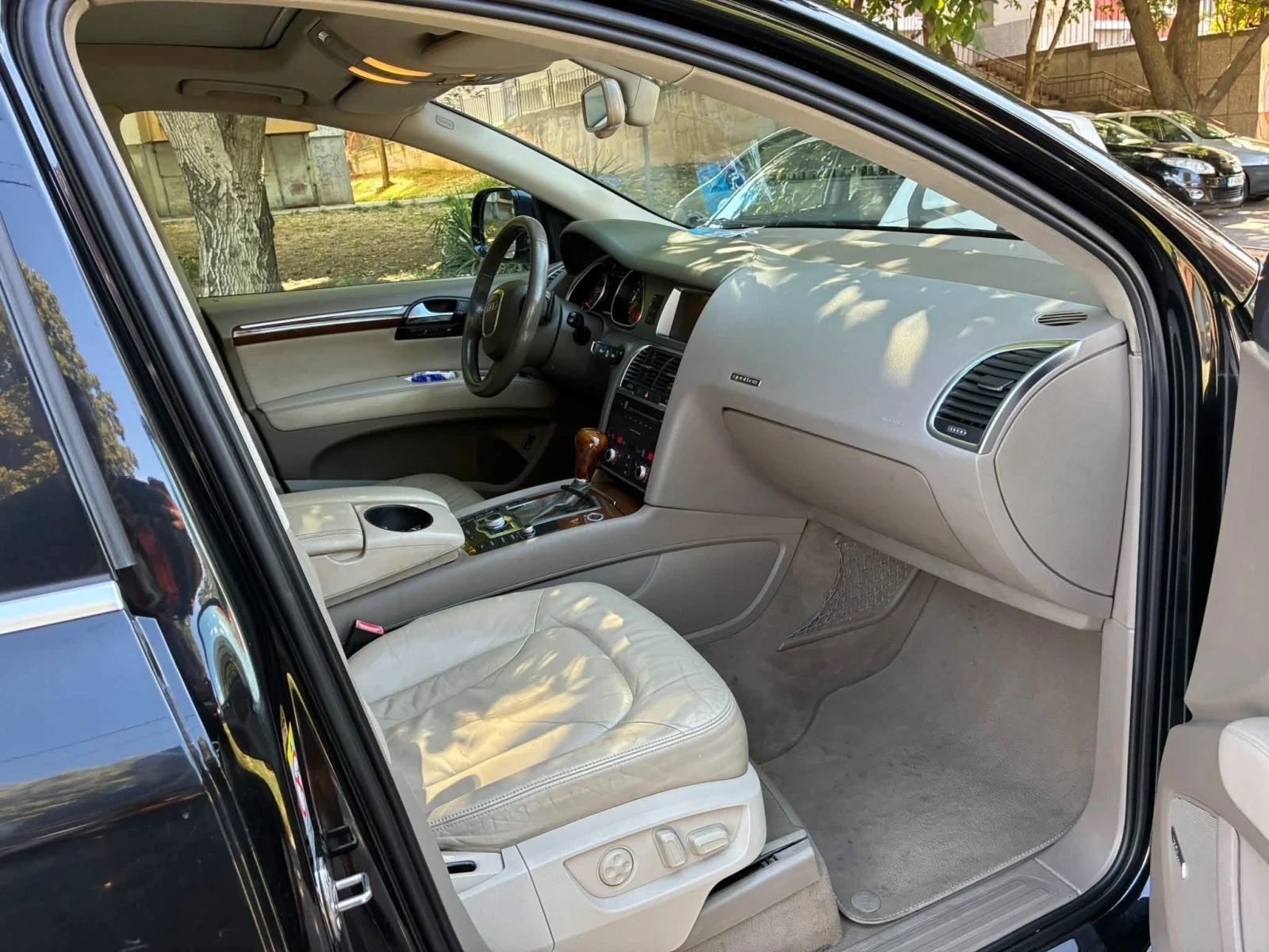 Audi Q7 3.0 TDI quattro, снимка 10 - Автомобили и джипове - 56144615