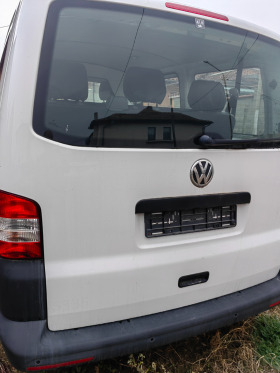 VW Transporter T5 прехвърляне с фактура ЛИЗИНГ, снимка 2 - Бусове и автобуси - 45602763