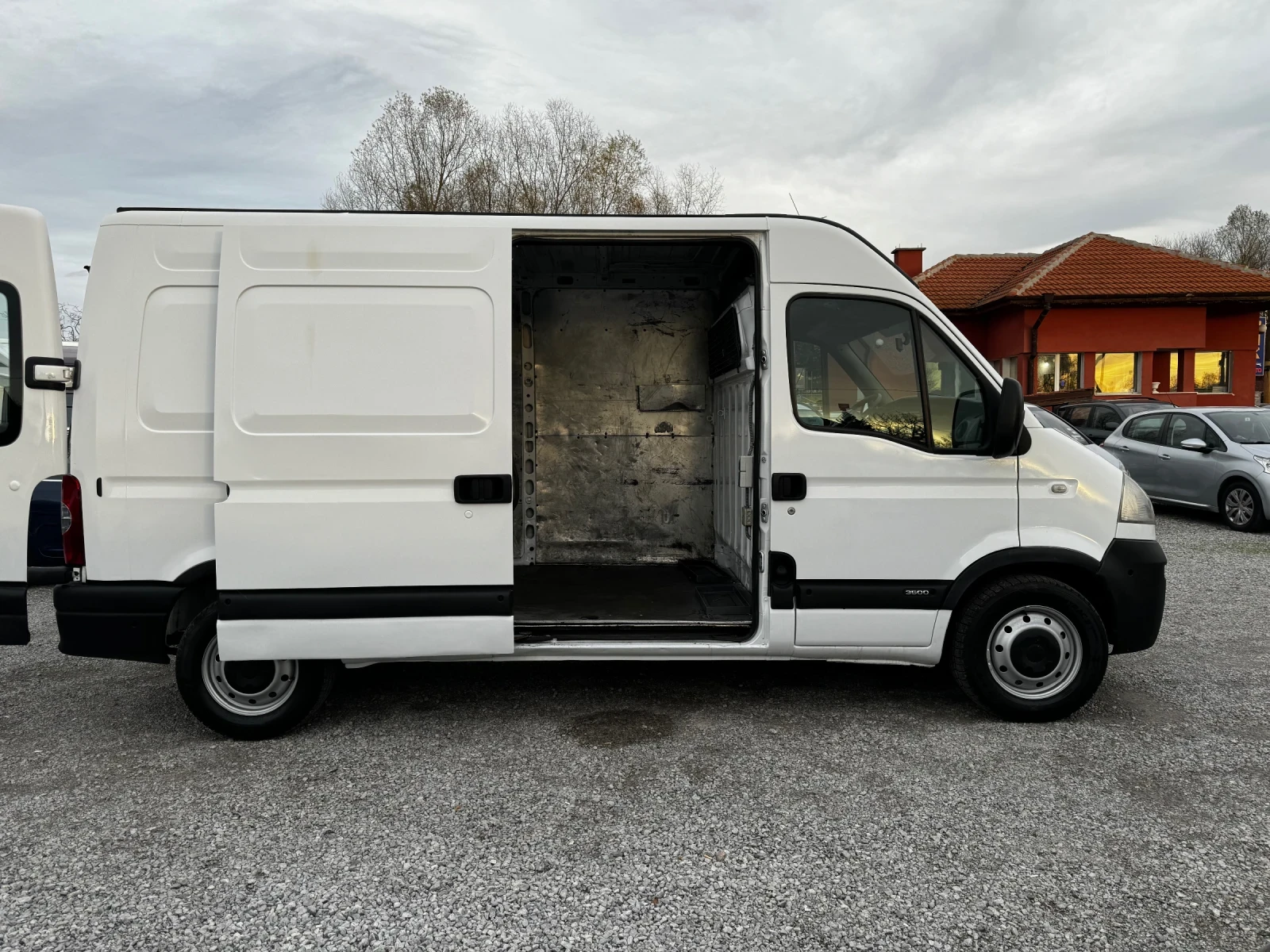 Opel Movano 2.5D/Климатик/Перфектен - изображение 6