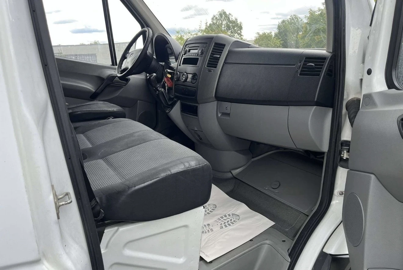 Mercedes-Benz Sprinter 313, снимка 11 - Бусове и автобуси - 54957093