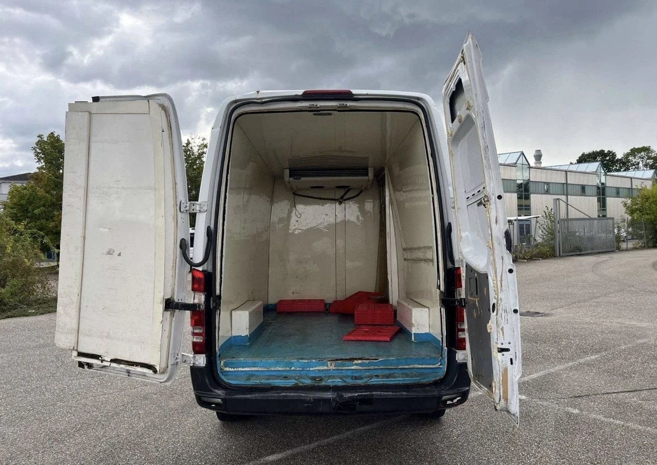 Mercedes-Benz Sprinter 313, снимка 12 - Бусове и автобуси - 54957093