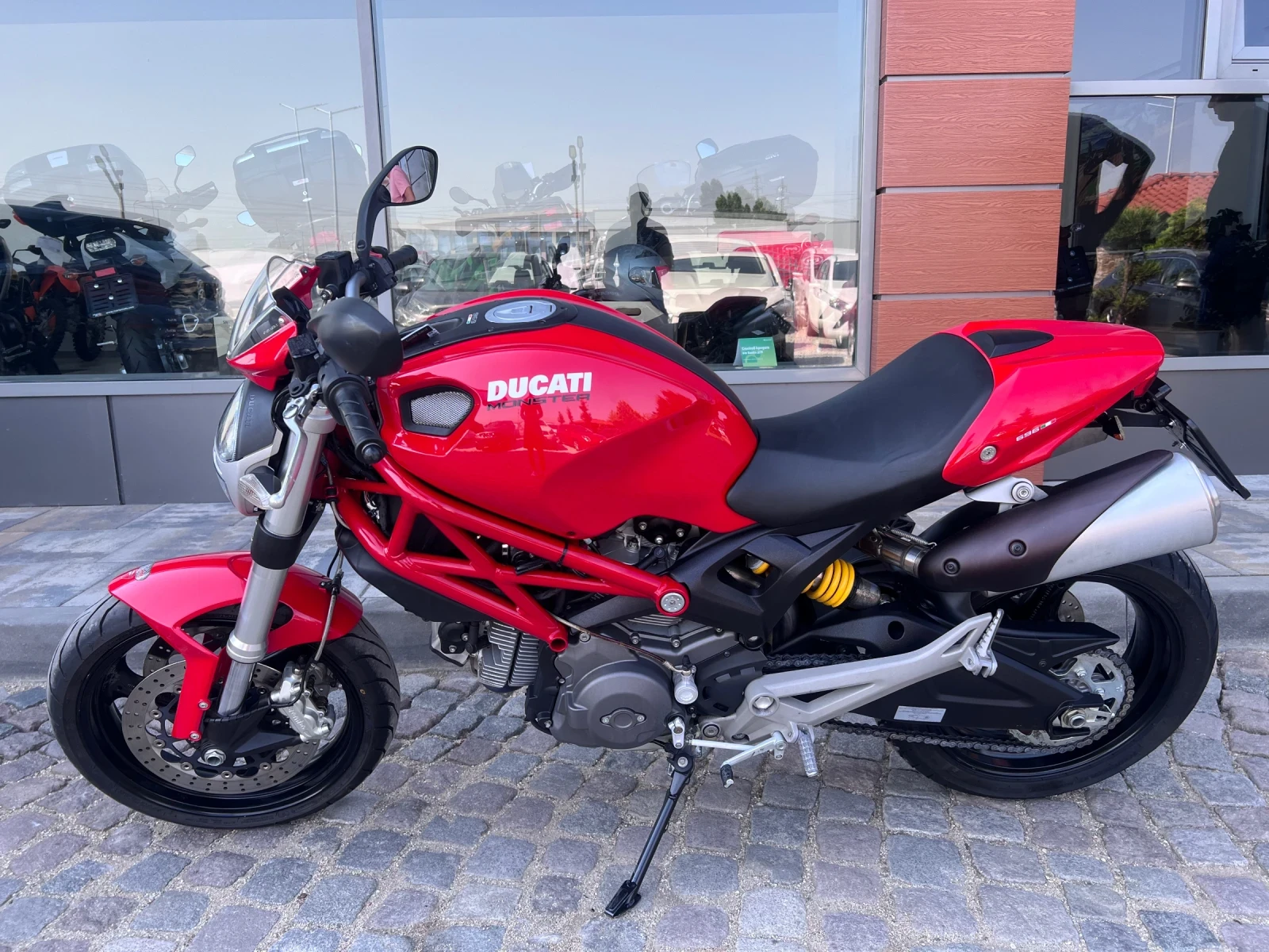 Ducati Monster 696  - изображение 4