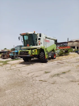 Комбайн Claas Lexion 460, снимка 1