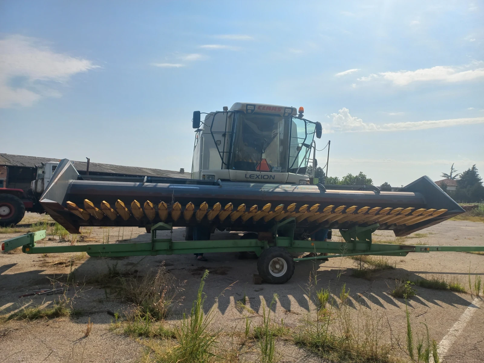 Комбайн Claas Lexion 460, снимка 12 - Селскостопанска техника - 56645988