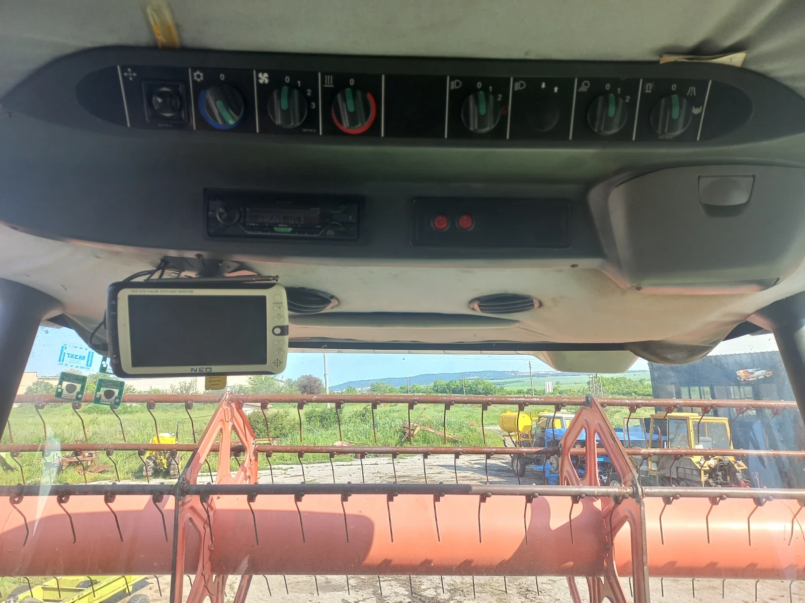 Комбайн Claas Lexion 460, снимка 16 - Селскостопанска техника - 56645988