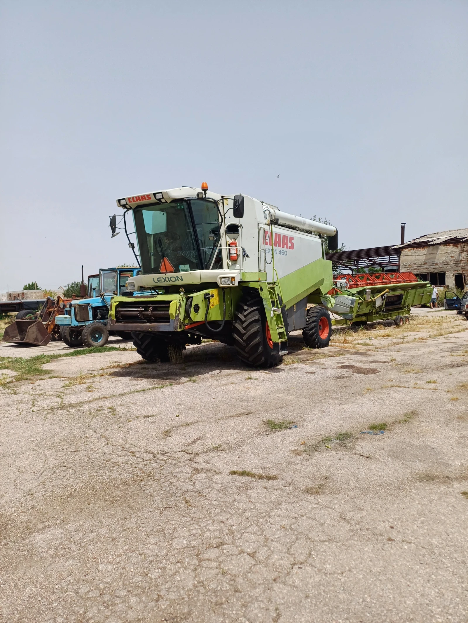Комбайн Claas Lexion 460