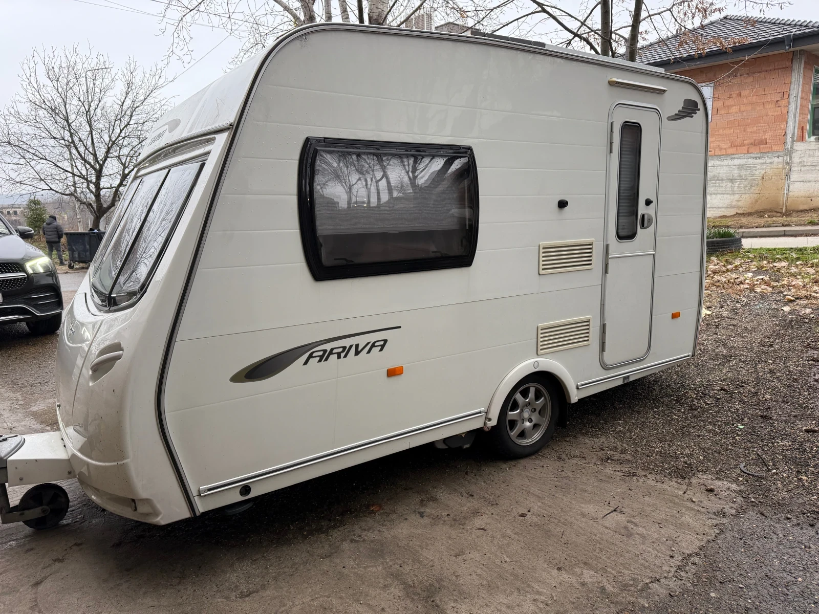 Каравана Други Lunar Ariva - изображение 3