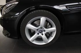 Mercedes-Benz SLC 200, снимка 11