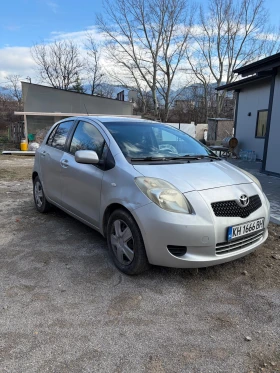 Toyota Yaris, снимка 1