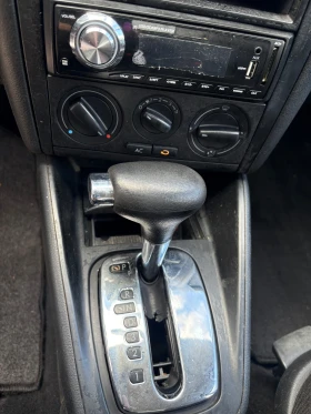VW Golf АВТОМАТИК, снимка 9