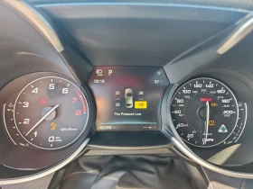 Alfa Romeo Giulia Quadrifoglio RWD* Keyless* Blind spot* Lane assist - 24000 € / 46939.92 лв. - 59343348 9