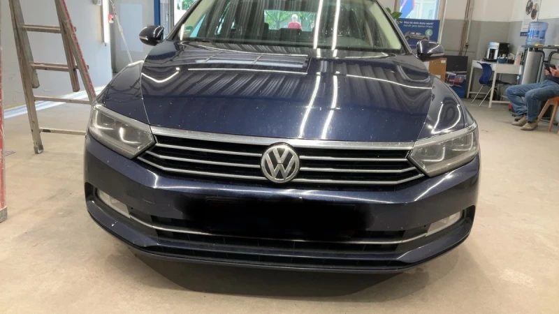 VW Passat автомат 2.0тди