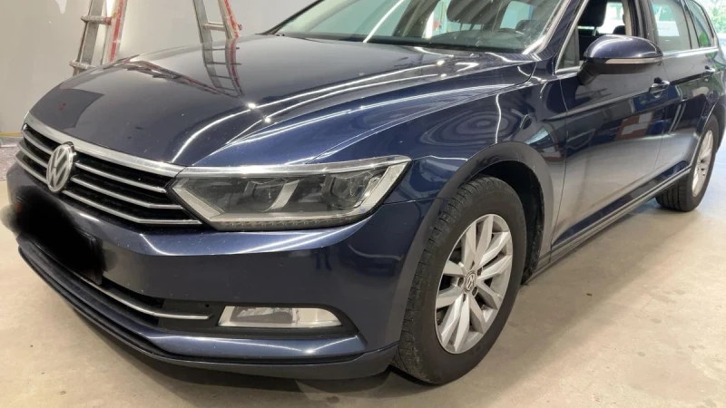 VW Passat автомат 2.0тди, снимка 8 - Автомобили и джипове - 50568529