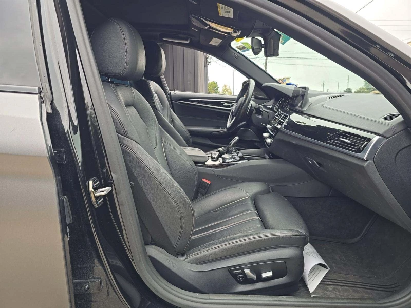 BMW 540 * CARFAX* БЕЗ ПЪРВОНАЧАЛНА* , снимка 10 - Автомобили и джипове - 52744630