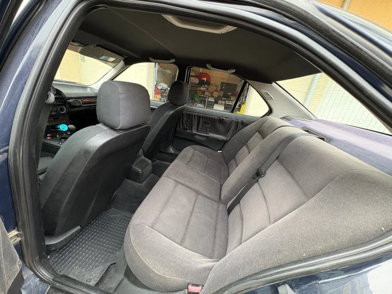 BMW 318 E36, снимка 8 - Автомобили и джипове - 52751915