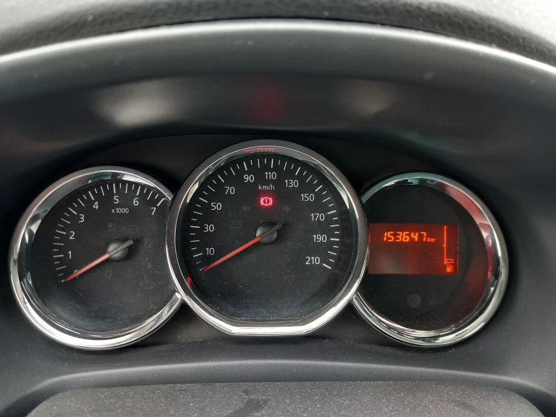 Dacia Logan, снимка 3 - Автомобили и джипове - 53188646