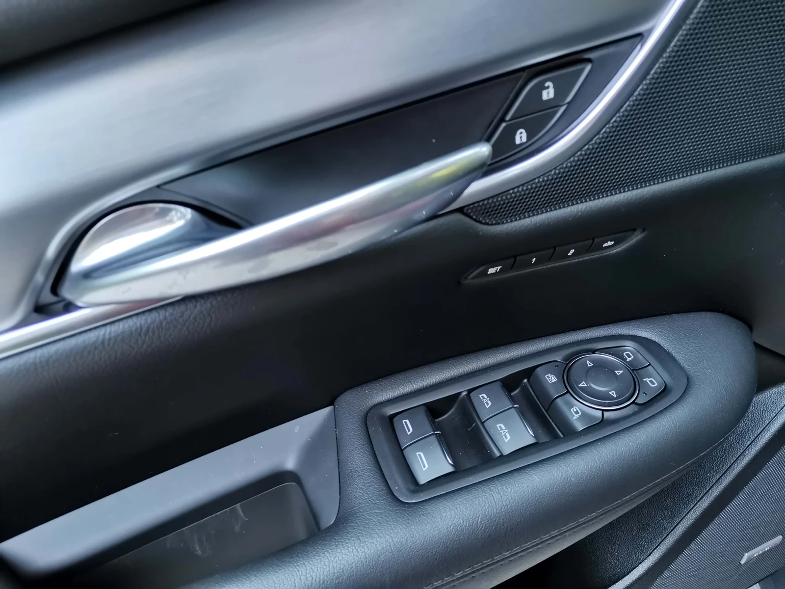 Cadillac XT5 Premium V6 European model | Mobile.bg   11