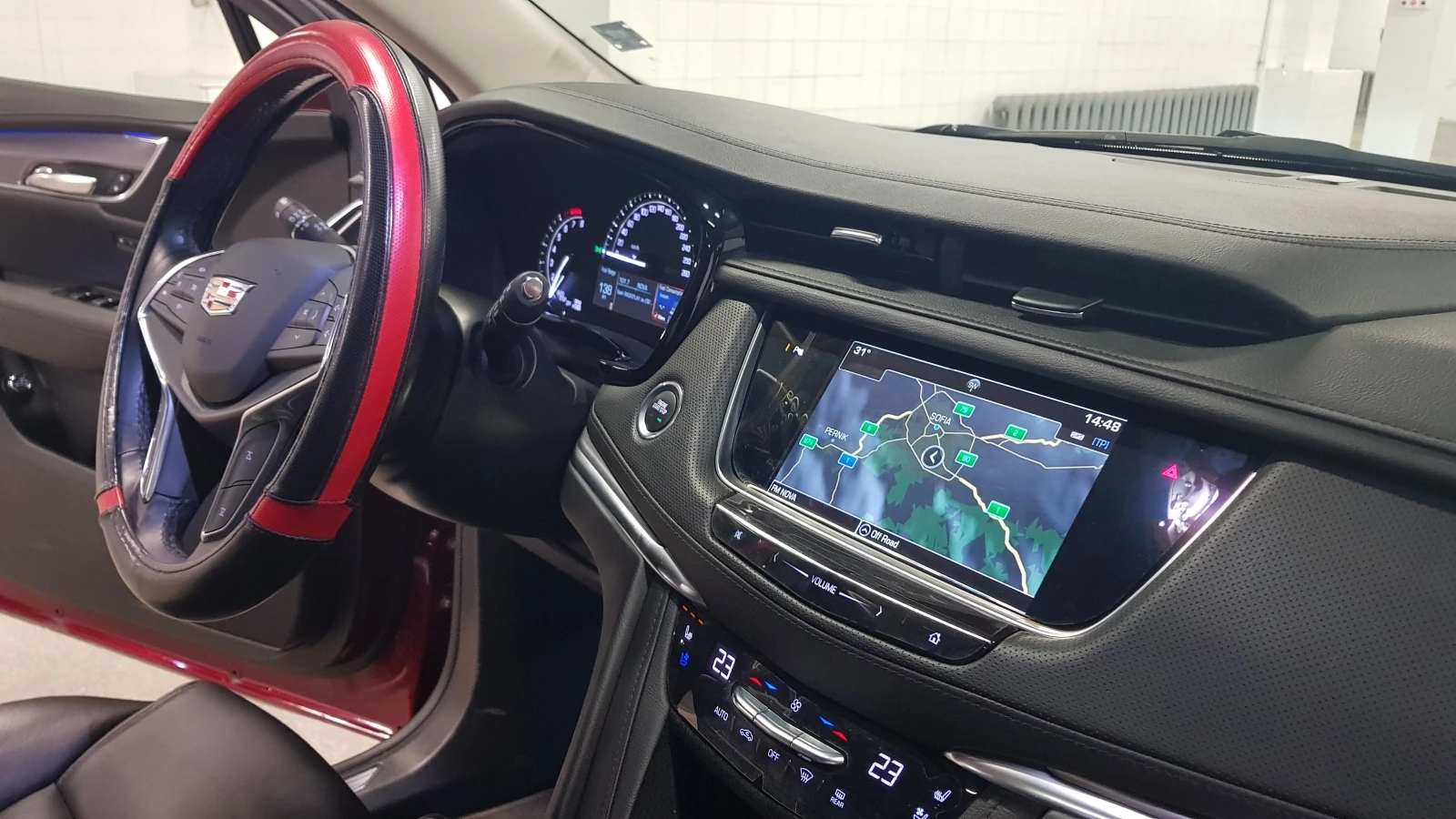 Cadillac XT5 Premium V6 European model - изображение 8