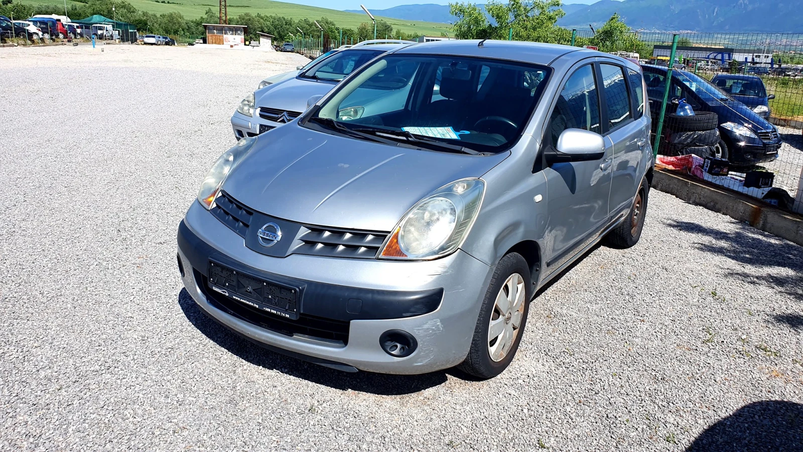 Nissan Note 1.5 - изображение 2