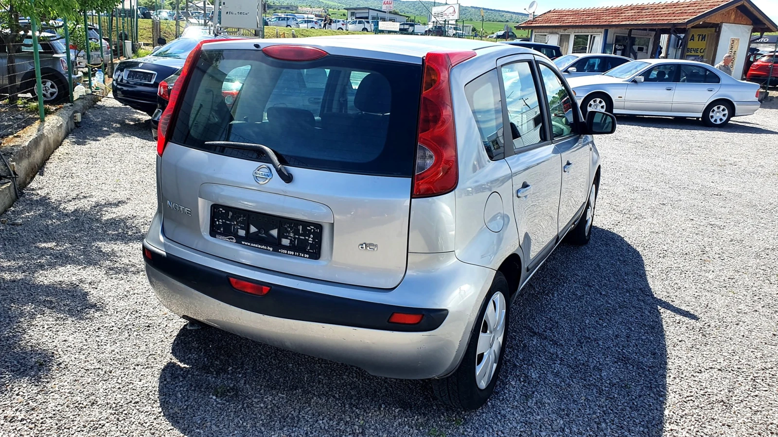 Nissan Note 1.5 - изображение 5