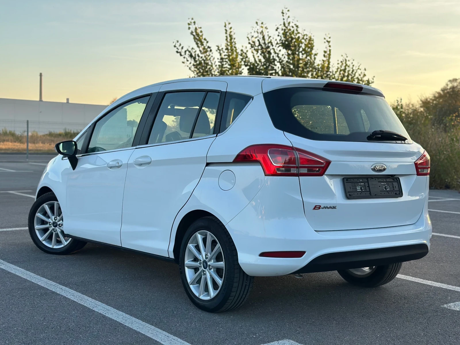 Ford B-Max 1.5 TDCi EURO6 Navi* Камера - изображение 3