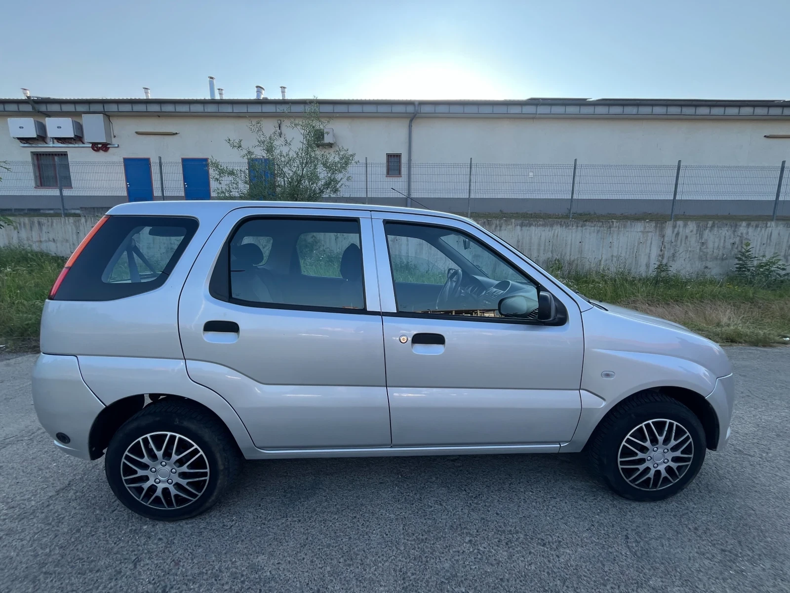 Subaru G3x justy  - изображение 2