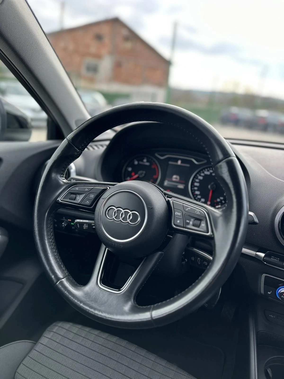 Audi A3 2.0TDI - изображение 8