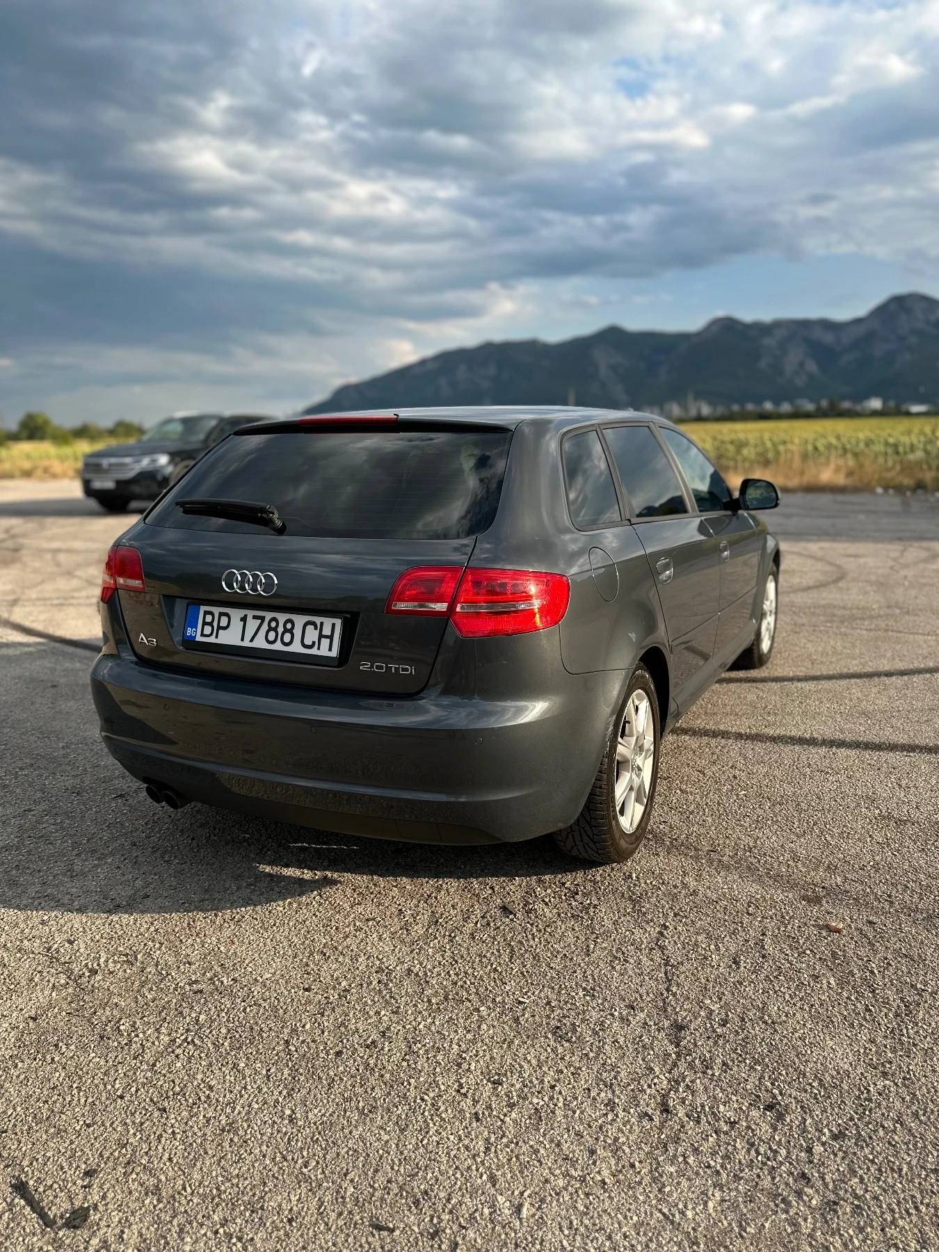 Audi A3  2.0 TDI Sportback - изображение 4