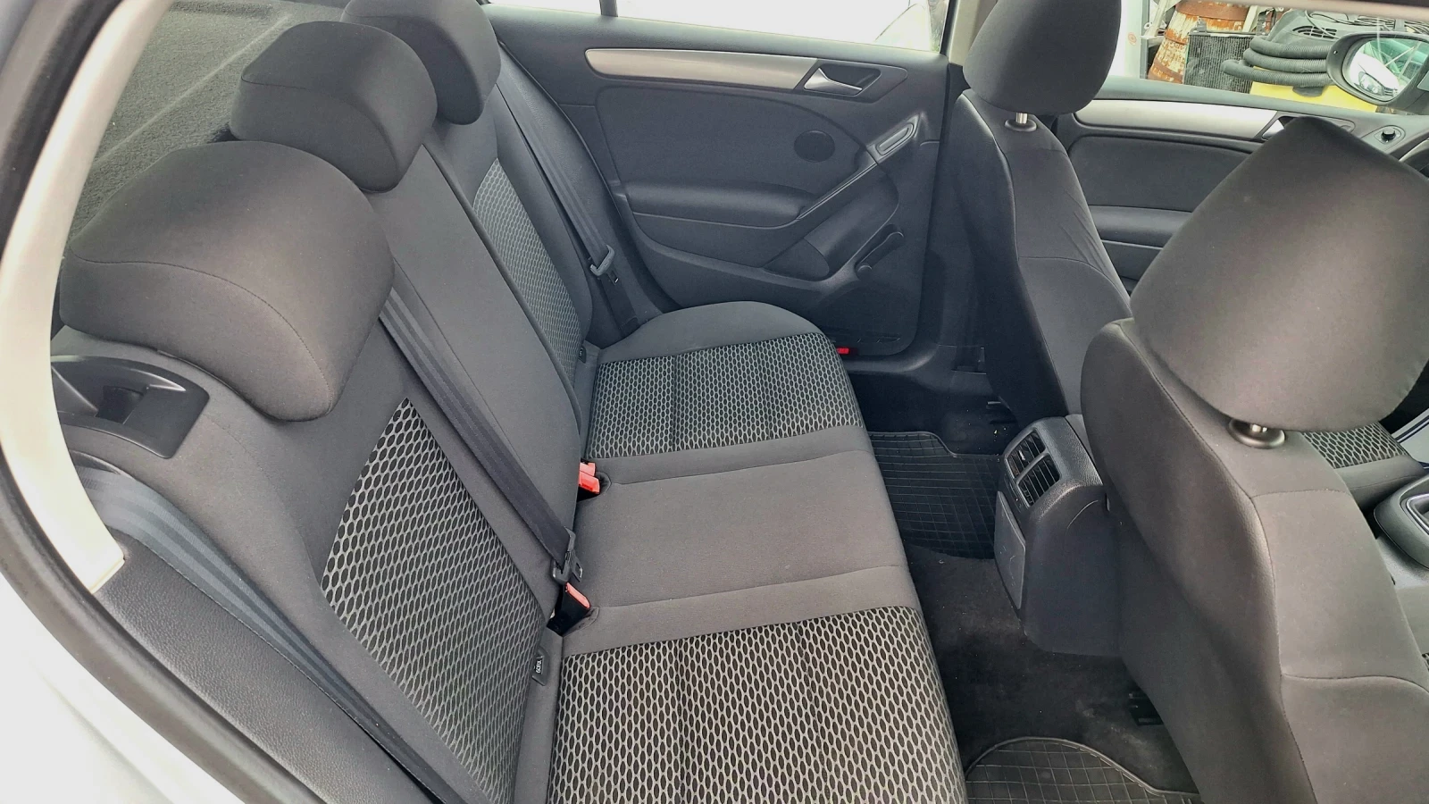 VW Golf  - изображение 10