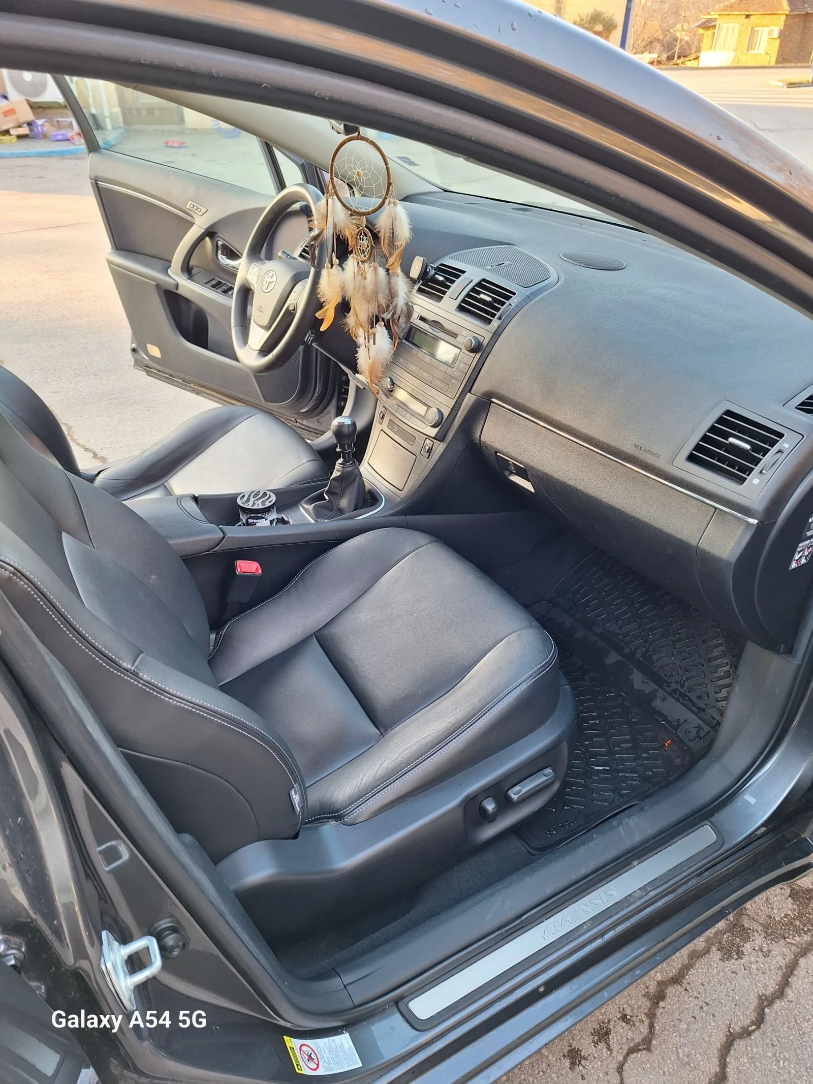 Toyota Avensis 2.0 | Mobile.bg — изображение 14