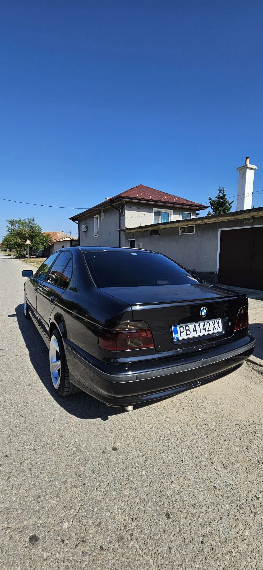 BMW 523  - изображение 3