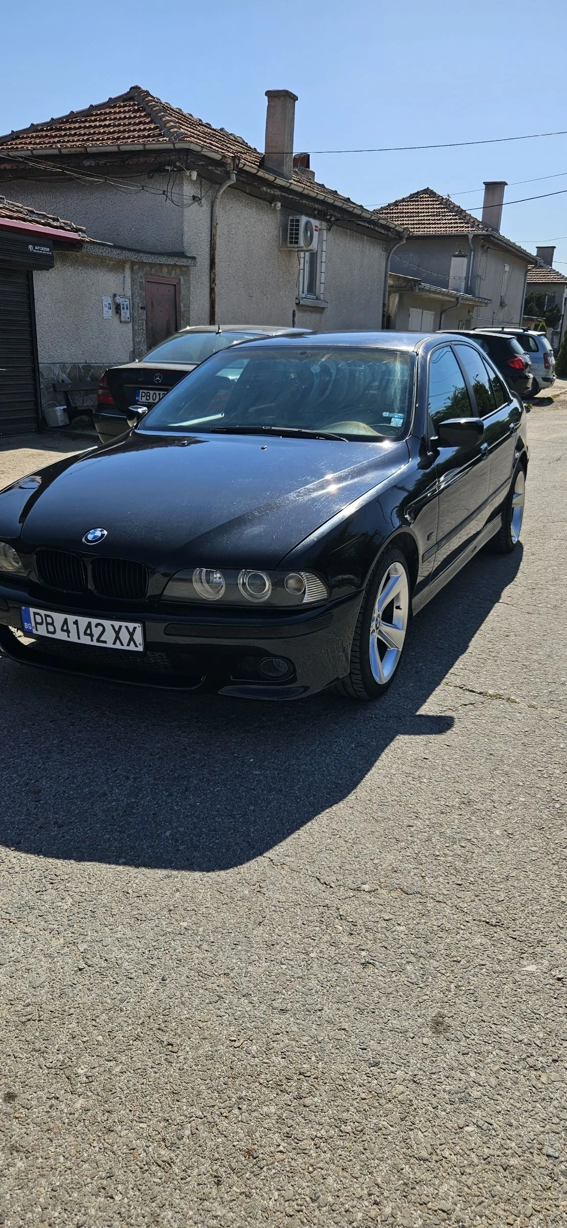 BMW 523  - изображение 5